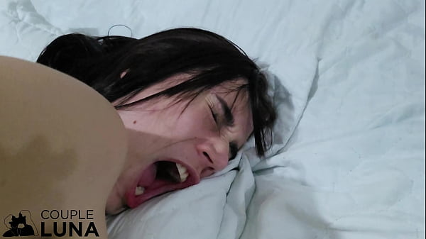 Novinha Gostosa Gozou Levando no Cuzinho e Fico...