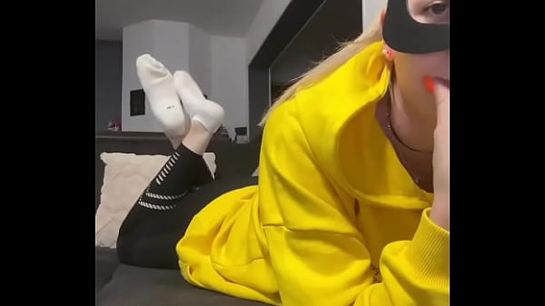 Enjoy the sight! ?#barefoot #dirtysocks #feet #feetworld #fetish #Nike #nikesocks  girl #smelly #s ...