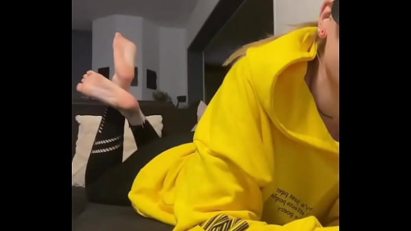  Enjoy The Sight! ?#barefoot #dirtysocks #feet #feetworld #fetish #Nike #nikesocks  Girl #smelly #s    