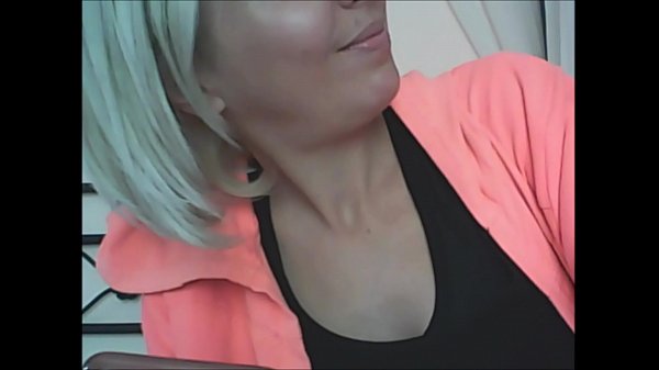 I swear with my friend Nicoletta Embassi, showing you my boobs and really speaking vulgarly. we are two naughty friends