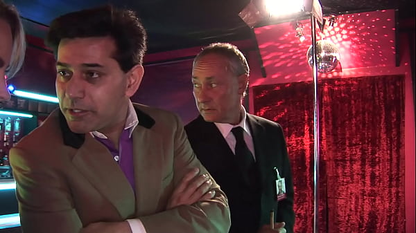 Jasmine Jolie Is A Barefoot Maniac Who Loves Jizz