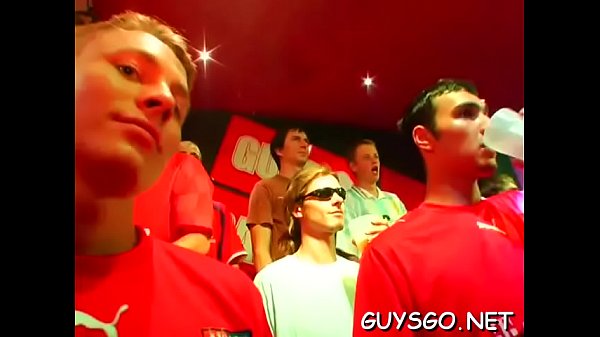 Those guys do not hesitate to pull their dicks ...