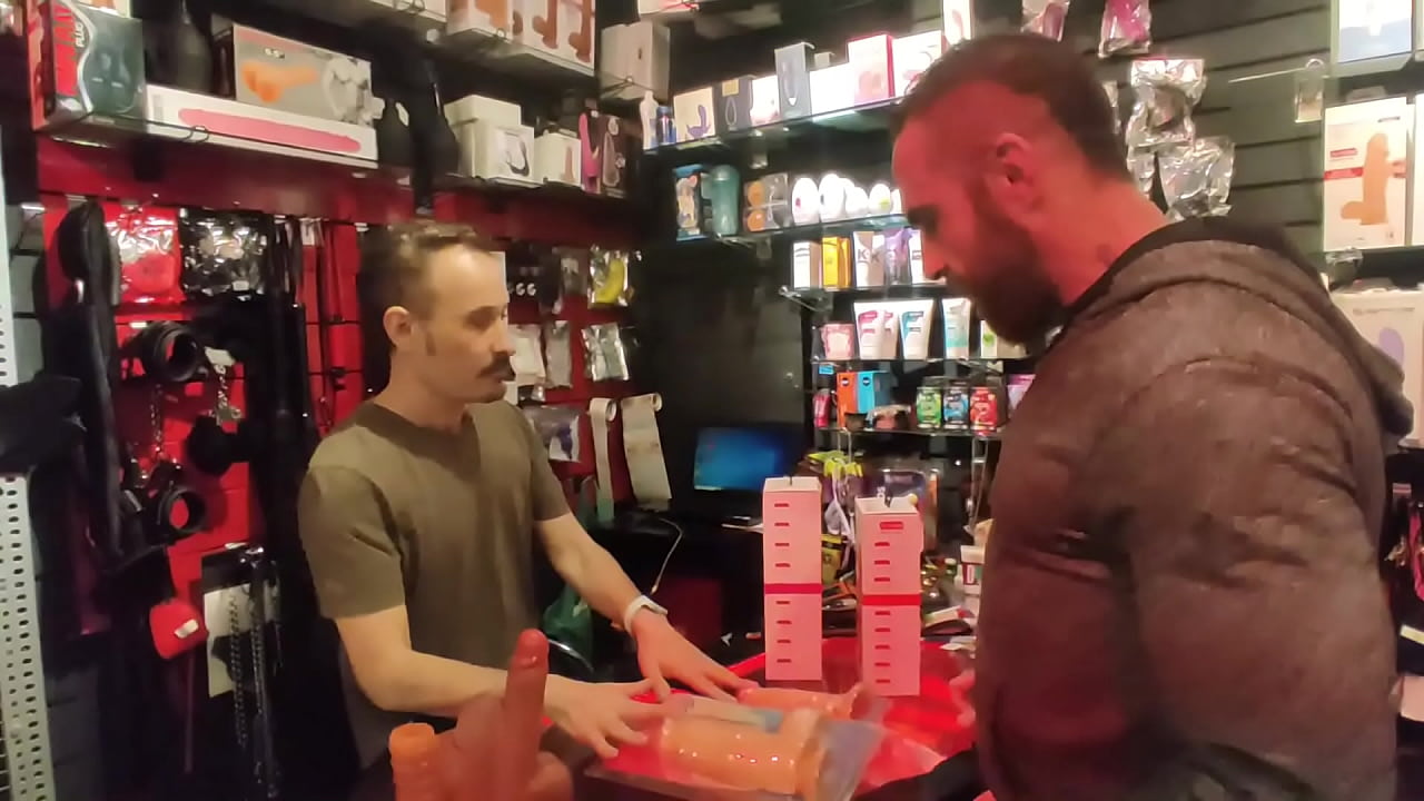 Del sex shop directo a la polla de Big Marcos
                    porn anal cumshot sex fucking hot sucking pornstar blowjob oral big ass couple bareback big dick anal sex gay blowjob gay sex gay anal gay porn muchos negros