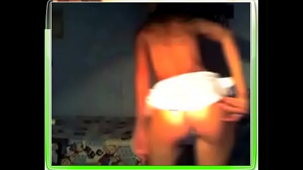 Dolly84 - cute girl with nice tits sexy quick strip on msn