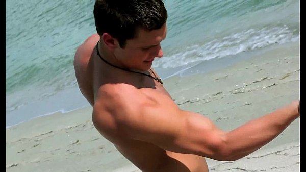 Tylerh-Beach1-Hd