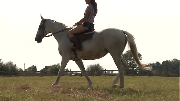 Stephanie Gets Fucked On The Farm