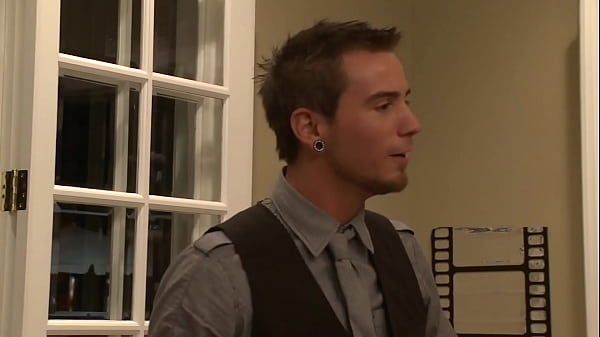 Thick Asian Beauty London Keyes Gets A Deep Drilling