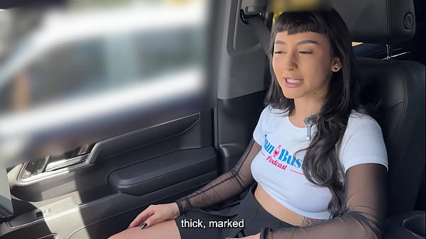 COLOMBIANA TinaPutina reaches 7 orgasms penetrated by the FUCKMACHINE in Juan Bustos Road - SMALL TITS