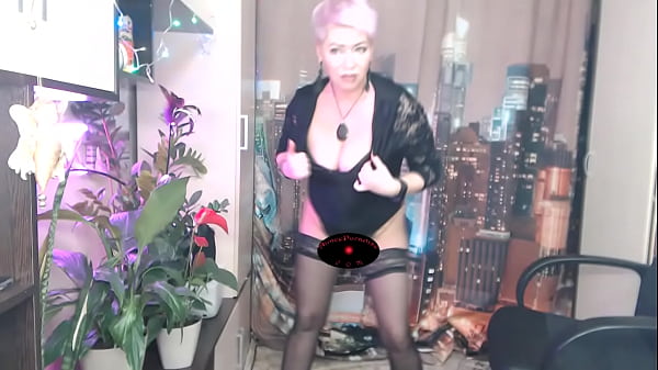 Notorious mature whore skillfully reads Pushkin's poem, while massaging her cunt... Oh, Mysterious Russian Soul .!. )) (English subtitles)