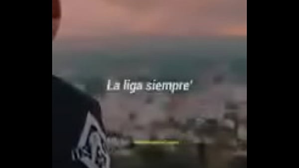 a mi amigo para estar con su mujer un rato sin que nadie sepa o hacer un trío ella se dejará para que no suba sus videos a redes.