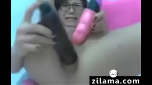 (zilama.com)  Skinny Chinese Playing With Dildos Anal-6