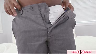 Paisley Paige's Licking Rich Da Piper's Uncut Cock And His Firm Ass!