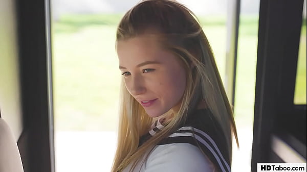 Fucks a guy in virtual reality