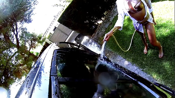 As a recent adult and a big slut with a smooth vagina and tattooed skin enjoys when she gets cumming