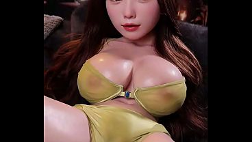 Audrey – Ready to Tease | Yeloly