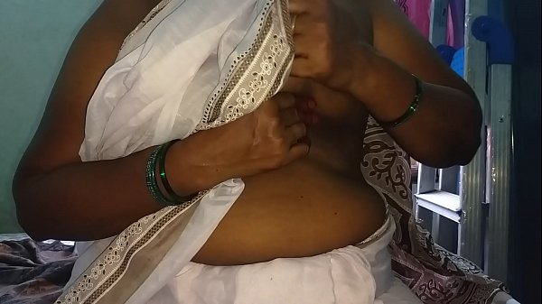 Download Video - south indian desi Mallu sexy vanitha without blouse show big boobs and shaved pussy