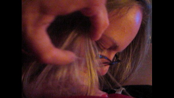 WIFE SUCKS COCK EATS CUM THEN SQUIRTS