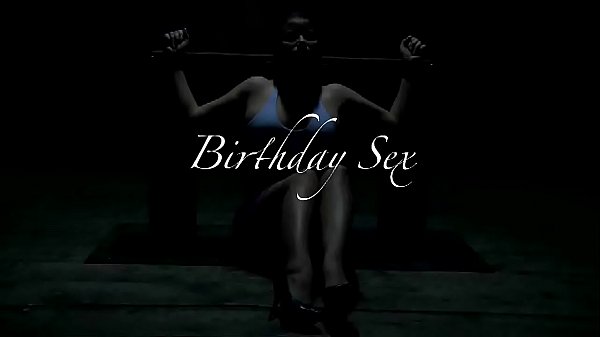 Busty beauty likes getting extreme pussy t.