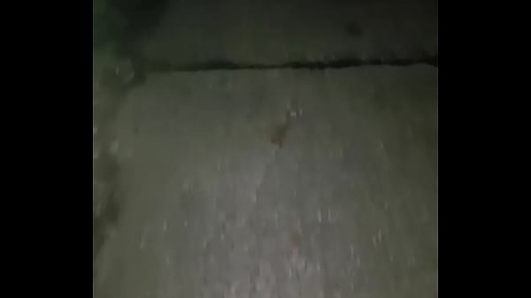 Download Video - Public cumshot on the road