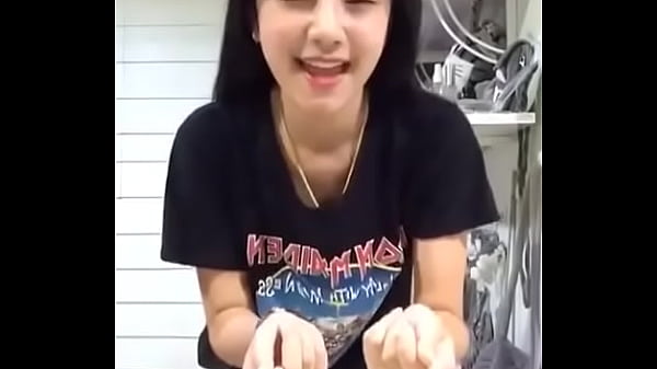 cute girl dance sexy asian