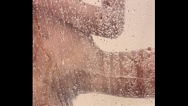 Shaving in the shower 2026