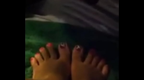 Cumshot on gf's sz 6 feet