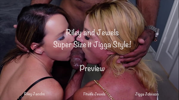 Riley and Jewels Super Size ~ Jigga Style