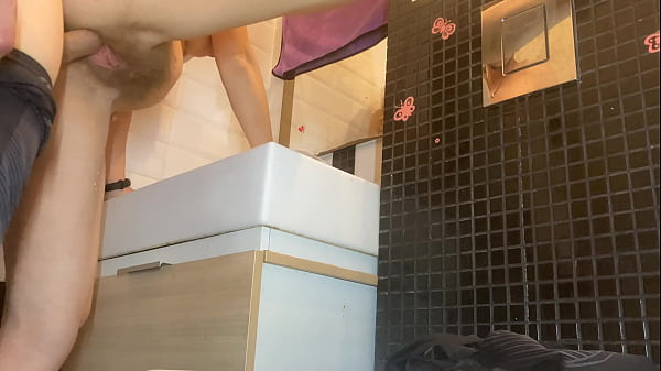 Tattooed slut seduce me in the night's club pub...