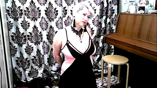 Hot slave wife training...))