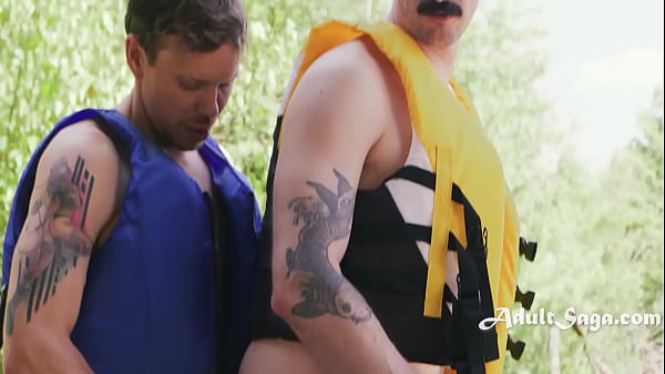 Download Video - Straight Guy Helps Friend Cum After He Lost His Phone