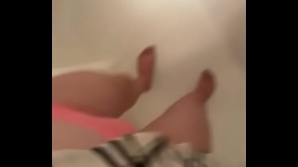 I lift up my skirt