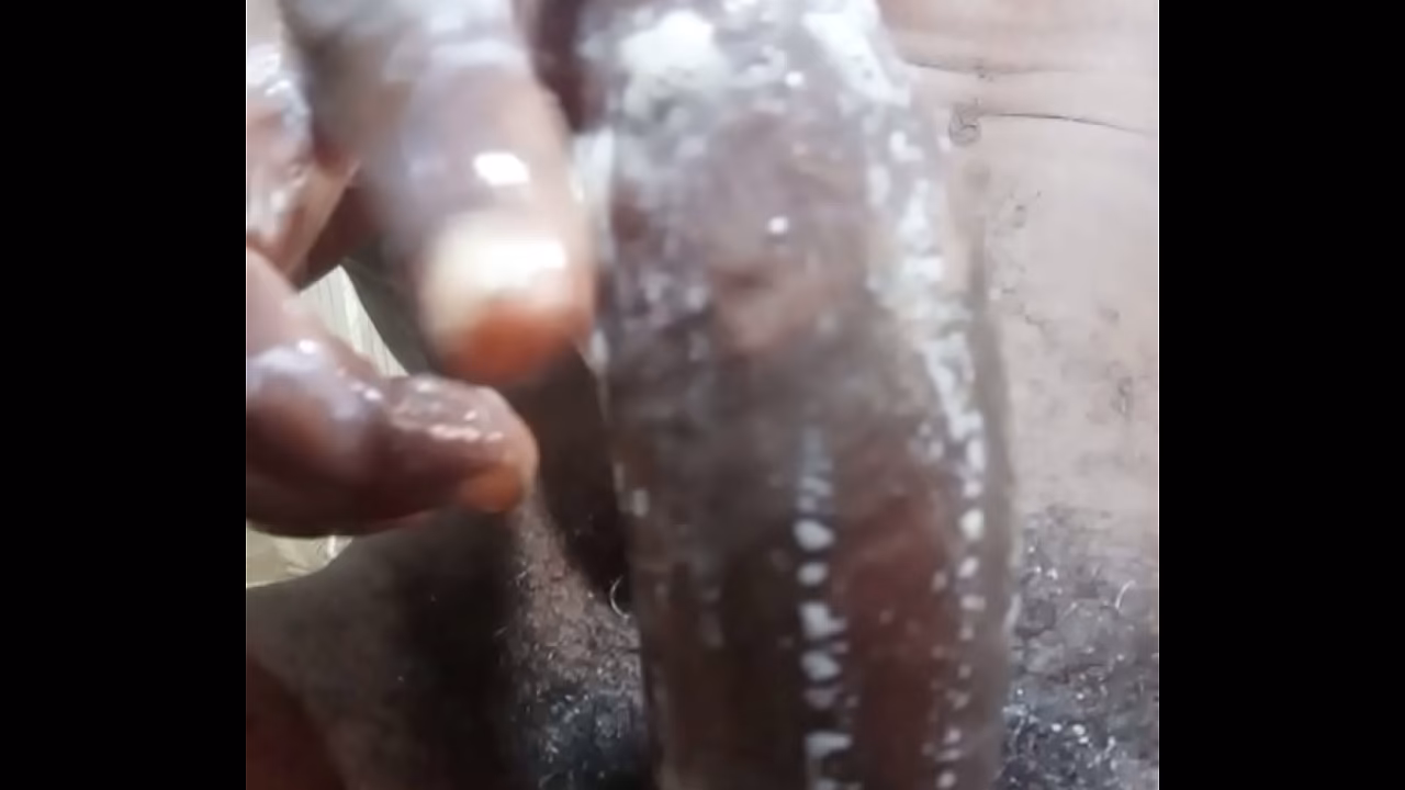 Wetjuicypussy1 es el chico más sexy de Lagos, Nigeria.
                   big cock muchos negros