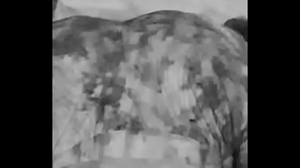 She twerk for her boss for salary increase