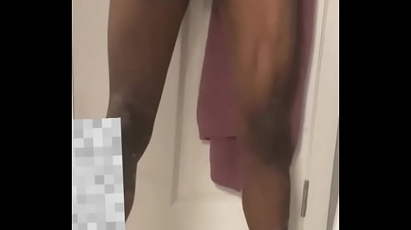 Download Video - Nutting in front of the mirror