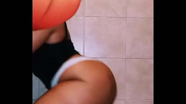 Big ass twerking