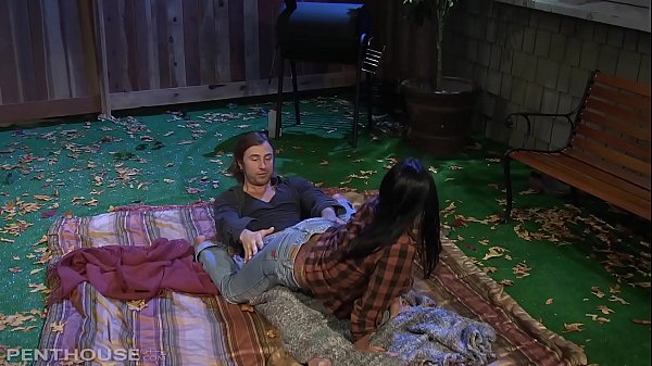 Download Video - Busty Milf Sienna West gets her Asshole Fingered & Fucked Outdoors