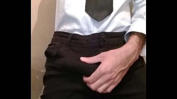 Pegando Na Mala Marcada Na Calça Social