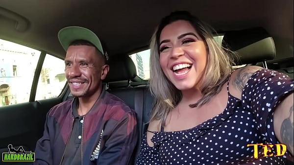 Download Video - Aquela bagun&ccedil;a a caminho da grava&ccedil;&atilde;o - Victoria Dias - Rob Carvalho