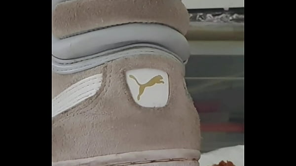 SNEAKERS CRUSH FOOD