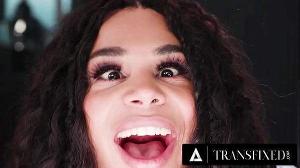 TRANSFIXED - Influencers Lola Morena, Aubrey Kate & Eva Maxim Turn Villa Shoot Into Wild DP Stream