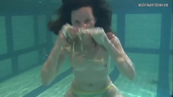 Barbara Chehova horny underwater swimming teenie