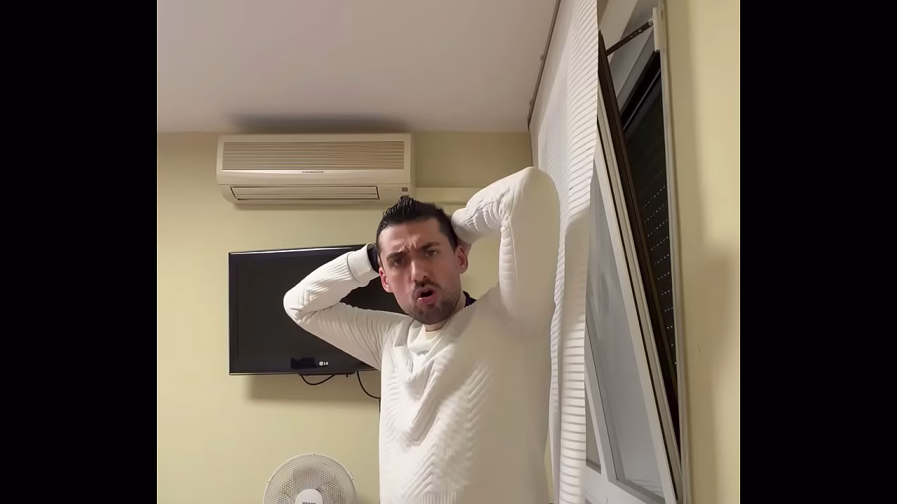 El papi caliente se masturba verbalmente y se corre duro
                   ass amateur homemade huge ass gay bisexual big cock jock monster cock long cock fat dick mature man muchos negros