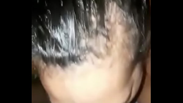 thumb mamando