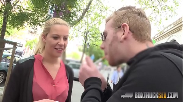 Hot Vivien Blonde gives a blowjob
