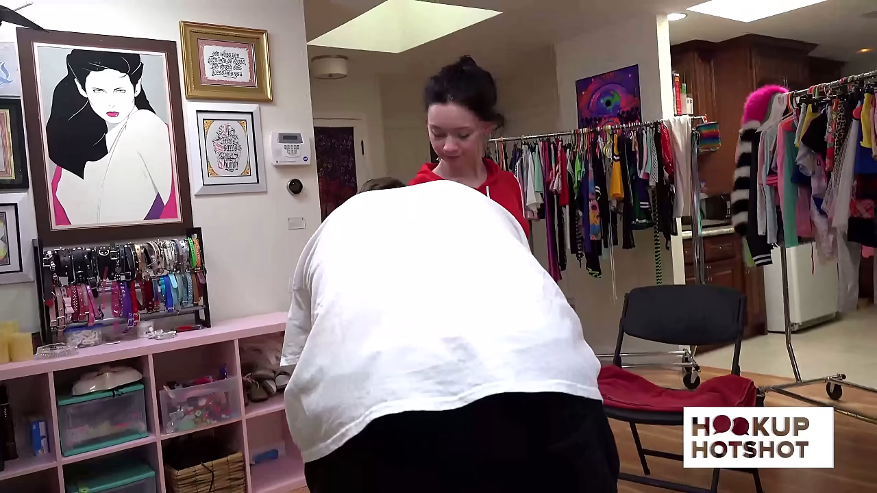 BTS - Athena Rayne Shos Her Thick Ass In A Heated Backstage Scene!