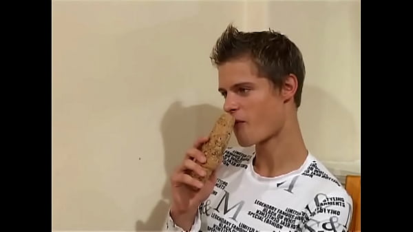 Raw twink couple in action on the breakfast table