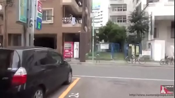 Pissing Lesbians