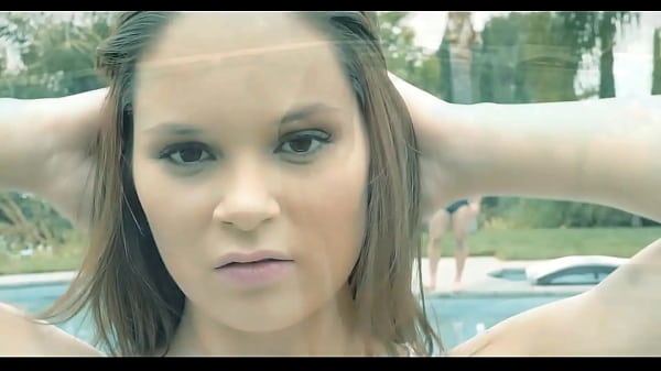 Freaky teen gets sucks cock & gets fucked in the pool