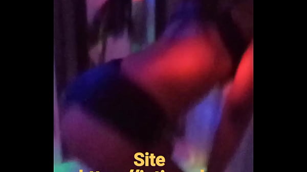 Spectacle De Strip-Tease Add Zap