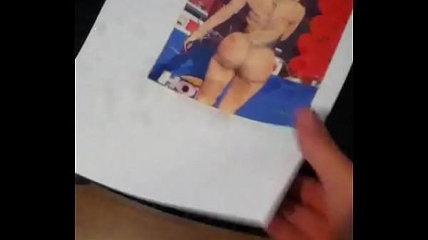 Me Jerk Off To Nicki Minaj's Ass